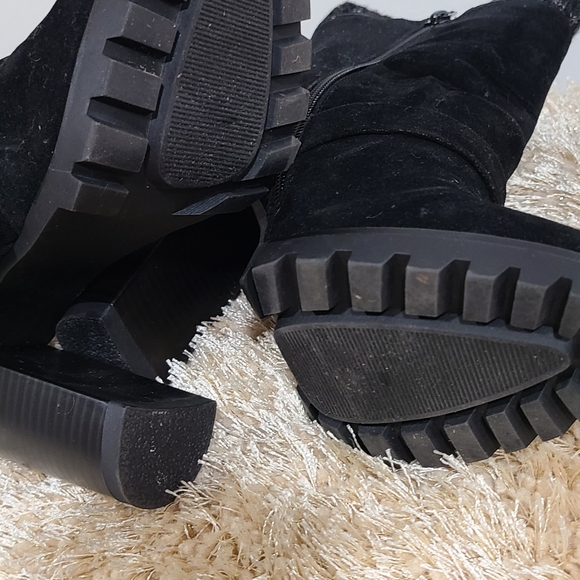 Black Booties - Picture 5 of 6